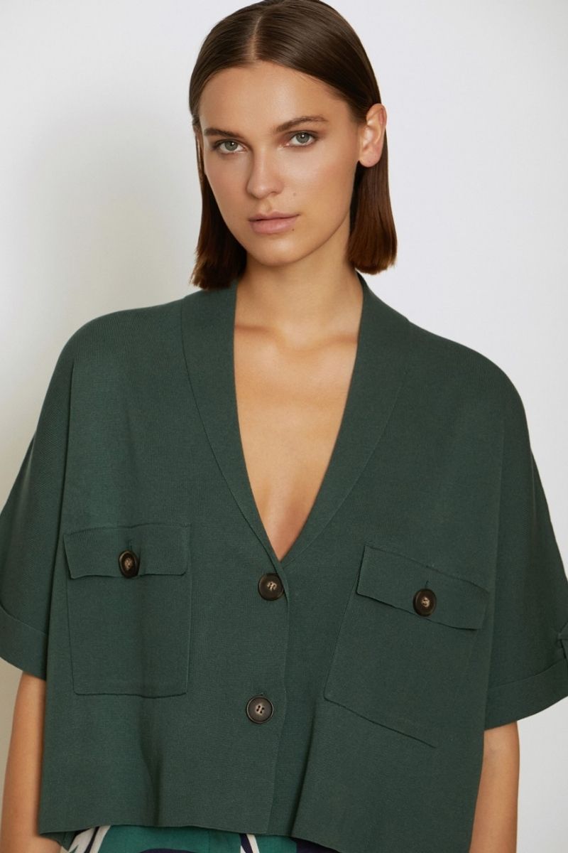 Chaqueta punto verde con bolsillos