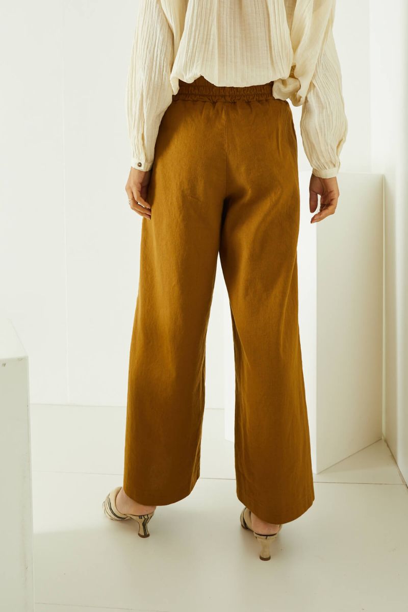 Pantalón ancho bronce